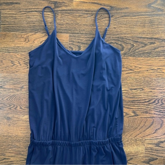 Veronica M Jumpsuit Size Medium - Picture 1 of 6